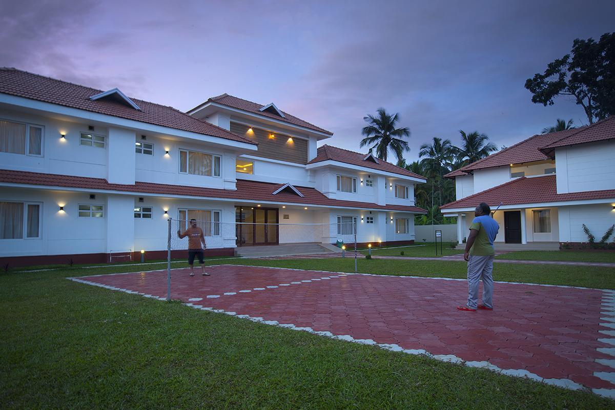 Le Coffee Resort Султан Батери Екстериор снимка