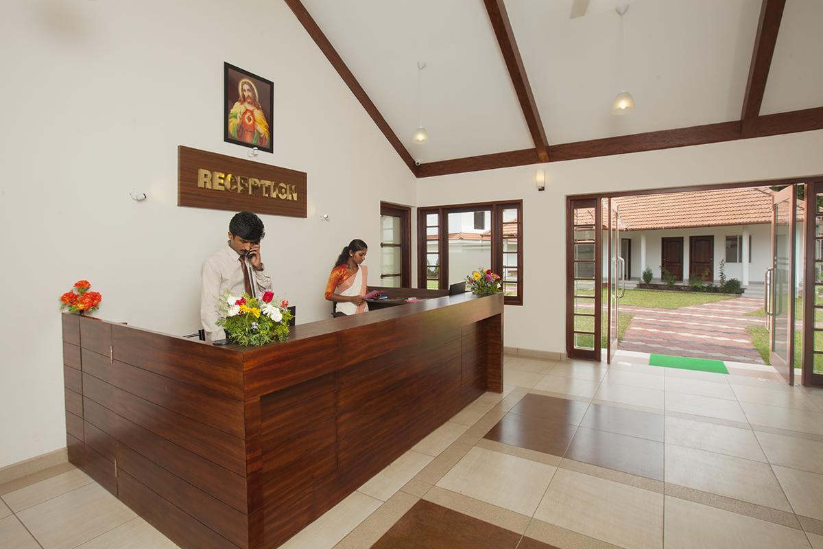 Le Coffee Resort Султан Батери Екстериор снимка